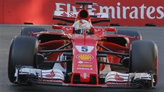 Sebastian Vettel ve Velké ceně Ázerbájdžánu. Sebastian Vettel ve Velké ceně Ázerbájdžánu.