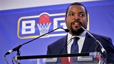 Otec-zakladatel Ice Cube rozpráví o tom, jak bude Big3 skvělá podívaná. Otec-zakladatel Ice Cube rozpráví o tom, jak bude Big3 skvělá podívaná.