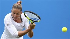 Kristýna Plíšková returnuje v utkání proti Angelique Kerberové na turnaji v... Kristýna Plíšková returnuje v utkání proti Angelique Kerberové na turnaji v...