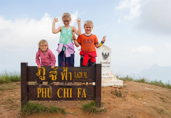 Hranice mezi Thajskem a Laosem: Úasný výhled a na Mekong