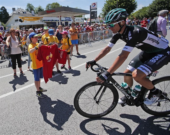 Polák Rafael Majka ped startem páté etapy Tour de France.