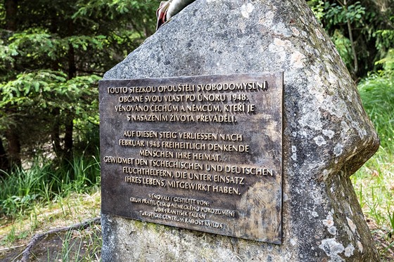 Pomnk pevadm najdete ve Frantikov nedaleko Kvildy. Zde byl tak...