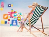 Dobře aplikačně vybavený tablet by při cestě na dovolenou neměl chybět. Dobře aplikačně vybavený tablet by při cestě na dovolenou neměl chybět.
