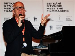 James Newton Howard se setkal s fanouci v rámci takzvané Master Class,...