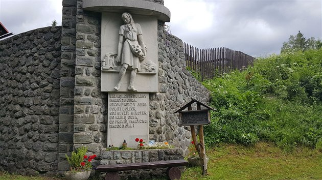 Památník Maryčky Magdonové ve Slezských Hamrech.