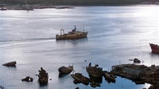Vraky lodí na ruském poloostrov Kola