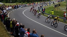 Momentka z druhé etapy Tour de France.