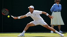 Roberto Bautista bhem tetího kola Wimbledonu.