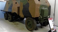 Betonový obrněný vůz Bison Betonový obrněný vůz Bison