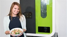 Tento automat dokáe namíchat salát podle poadovaného potu kalorií, hodí se...