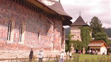Moldovita je jeden z nejkrásnjích opevnných malovaných kláter Bukoviny.