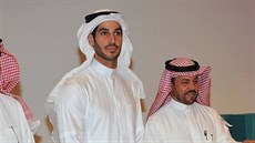 Hassan Jameel (druhý zleva) pi slavnostním pedávání cen v Saúdské Arábii v...