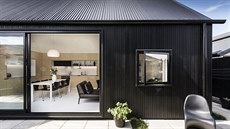 Architekt a designérka kladou na prostředí, ve kterém žijí, velký důraz.... Architekt a designérka kladou na prostředí, ve kterém žijí, velký důraz....