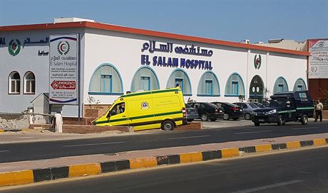 Nemocnice El Salam oetovala zranné turisty (14. ervence 2017).