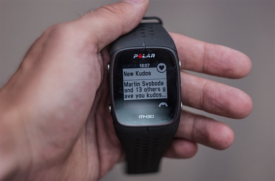 TEST: Nov sporttester Polar M430 nabz optiku, vibrace i lep GPS