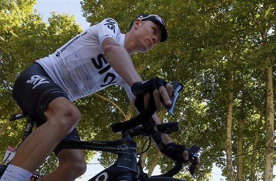 Chris Froome na startu trnct etapy Tour de France.