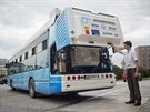 Autobus pohánný vodíkem byl k vidní ped praským Kongresovým centrem, kde se...