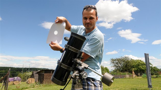 Amatrsk astronom Jan Kondziolka inicioval vznik Beskydsk oblasti tmav oblohy.