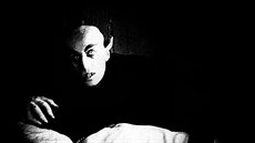 Klasika. Snímek Nosferatu, v nm se v upírské roli objevil Max Schreck, vznikl...