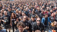 Fanoušci metalu na festivalu Masters of Rock ve Vizovicích. (13. července 2017) Fanoušci metalu na festivalu Masters of Rock ve Vizovicích. (13. července 2017)