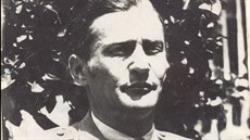 Květoslav Prokeš v období druhé světové války. Během ní bojoval v zahraničním... Květoslav Prokeš v období druhé světové války. Během ní bojoval v zahraničním...
