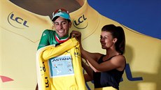 POPRVÉ VE ŽLUTÉM. Fabio Aru ve dvanácté etapě Tour ujel Chrisi Froomovi a... POPRVÉ VE ŽLUTÉM. Fabio Aru ve dvanácté etapě Tour ujel Chrisi Froomovi a...