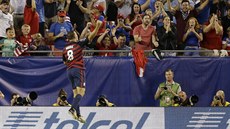 Jordan Morris z USA slaví gól na Zlatém poháru proti Martiniku. Jordan Morris z USA slaví gól na Zlatém poháru proti Martiniku.