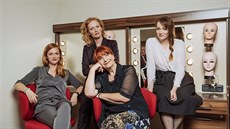Věra Geislerová a její dcery Ester, Anna a Lela Věra Geislerová a její dcery Ester, Anna a Lela