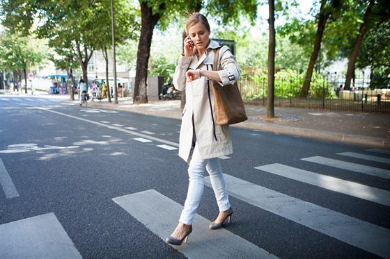 Kdo si na pechodu nedá pozor kvli mobilnímu telefonu, me v Honolulu dostat p