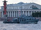 Ncvik na oslavy ruskho Dne nmonictva na ece Nv v Petrohrad
