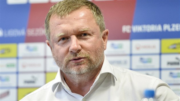 Pavel Vrba, trenér Plzně. Pavel Vrba, trenér Plzně.