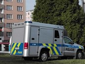 Policisté řeší pokus o vraždu na ubytovně v Chodově na Sokolovsku. Policisté řeší pokus o vraždu na ubytovně v Chodově na Sokolovsku.