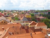 Pohled na střechy domů a komíny, kterých bylo na začátku minulého století... Pohled na střechy domů a komíny, kterých bylo na začátku minulého století...