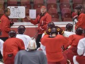 POSLOUCHEJTE! Při úvodním tréninku extraligových jihlavských hokejistů na ledě... POSLOUCHEJTE! Při úvodním tréninku extraligových jihlavských hokejistů na ledě...