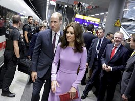 William a Kate se v Berlín projeli vlakem (21. ervence 2017)