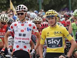 NA STARTU. Majitel ty nejslavnj trikot - zprava Chris Froome, Warren...