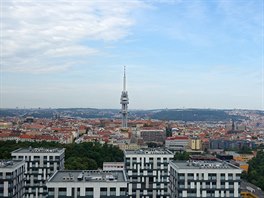 Z vysílací ve UTB je krásný rozhled na celou Prahu. Napravo od vysílae...