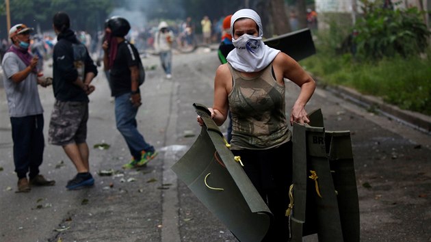 Ve Venezuele vypukla tyiadvacetihodinov   celosttn stvka jako protest proti vld Nicolse Madura. (20. ervence 2017)