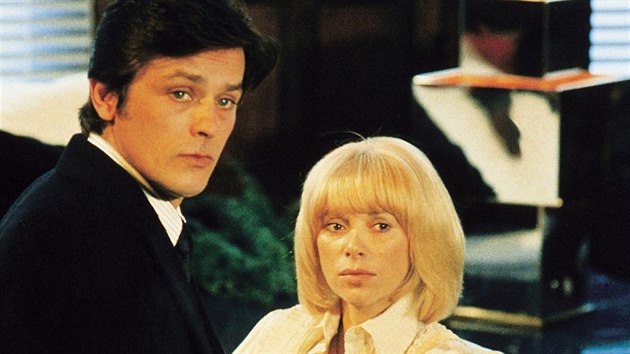 Alain Delon a Mireille Darcov ve filmu Ledov adra