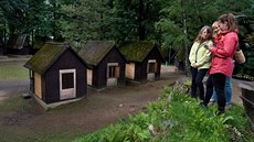 Tři inspektorky z krajské hygienické stanice na neohlášené kontrole. Tři inspektorky z krajské hygienické stanice na neohlášené kontrole.
