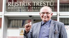 Jan Beer se dostal do vězení ve svých 19 letech, propuštěn byl po 78 měsících. Jan Beer se dostal do vězení ve svých 19 letech, propuštěn byl po 78 měsících.