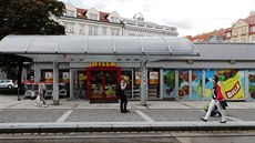 Část obyvatel Prahy 7 v minulosti žádala, aby z Letenského náměstí zmizel... Část obyvatel Prahy 7 v minulosti žádala, aby z Letenského náměstí zmizel...