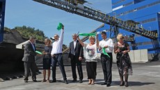 Separační komplex pro zpracování těžebního odpadu, odvalu Heřmanice. Halda se... Separační komplex pro zpracování těžebního odpadu, odvalu Heřmanice. Halda se...