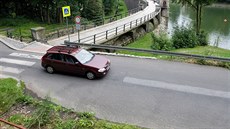Zvolenská ulice okolo liberecké přehrady se od 5. srpna na měsíc uzavře pro... Zvolenská ulice okolo liberecké přehrady se od 5. srpna na měsíc uzavře pro...