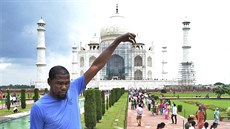ZASTÍNIL I TÁDŽ MAHAL. Kevin Durant stihl na pouti za popularizací basketbalu v... ZASTÍNIL I TÁDŽ MAHAL. Kevin Durant stihl na pouti za popularizací basketbalu v...