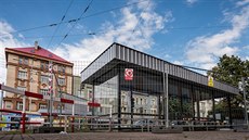 Oprava přístřešků u podchodu pod Střeleckou ulicí v centru Hradce Králové... Oprava přístřešků u podchodu pod Střeleckou ulicí v centru Hradce Králové...
