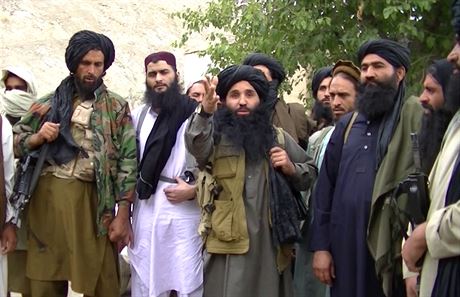 Vdce pákistánského Talibanu mulla Fazlulláh na nedatovaném snímku