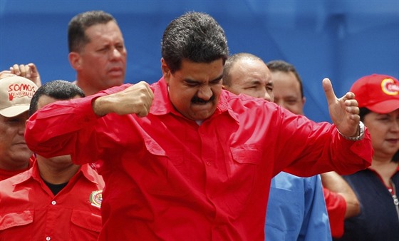 Venezuelský prezident Nicolás Maduro na mítinku svých píznivc v Caracasu (27....