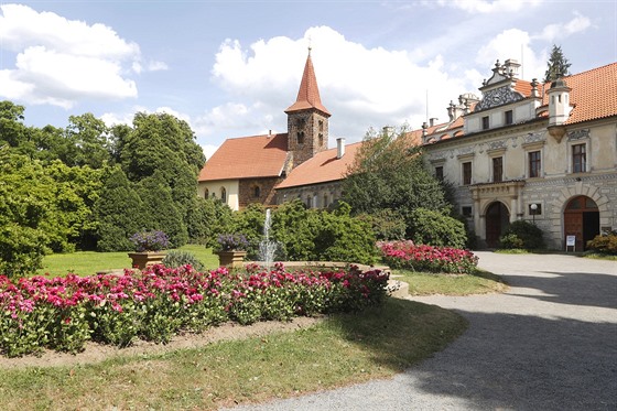 Novorenesanční zámek Průhonice
