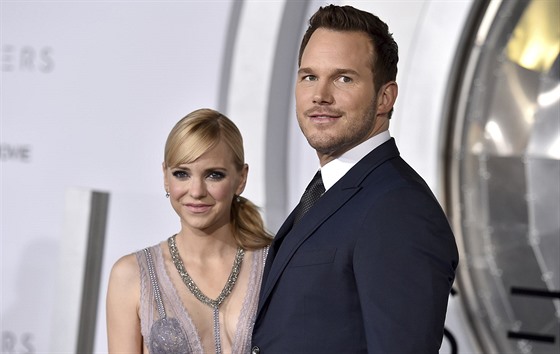 Anna Farisová a Chris Pratt (Los Angeles, 14. prosince 2016)